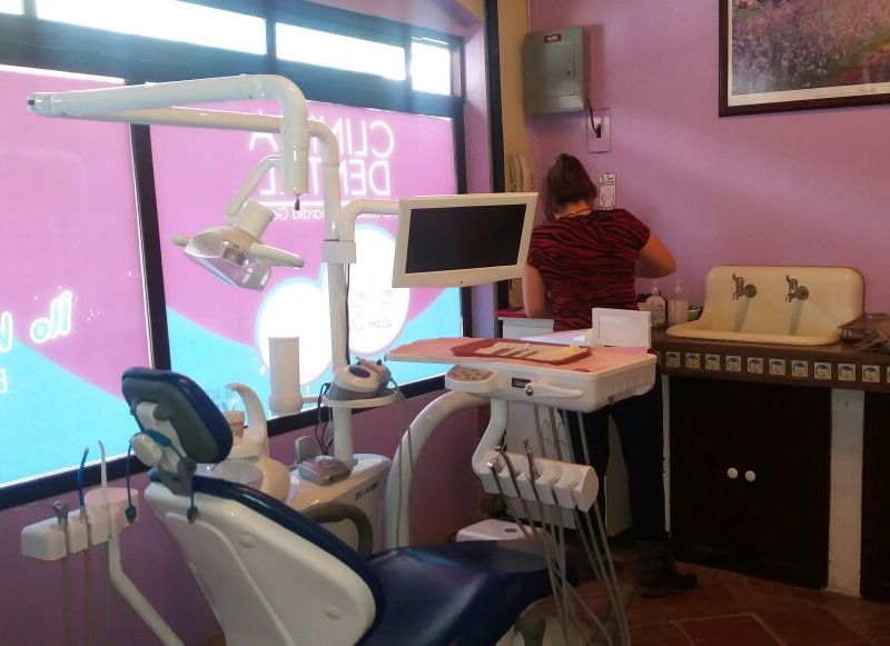 guatemala-dentist-office